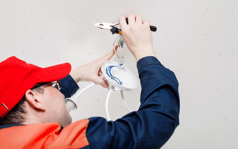 tarif horaire électricien Paris 6